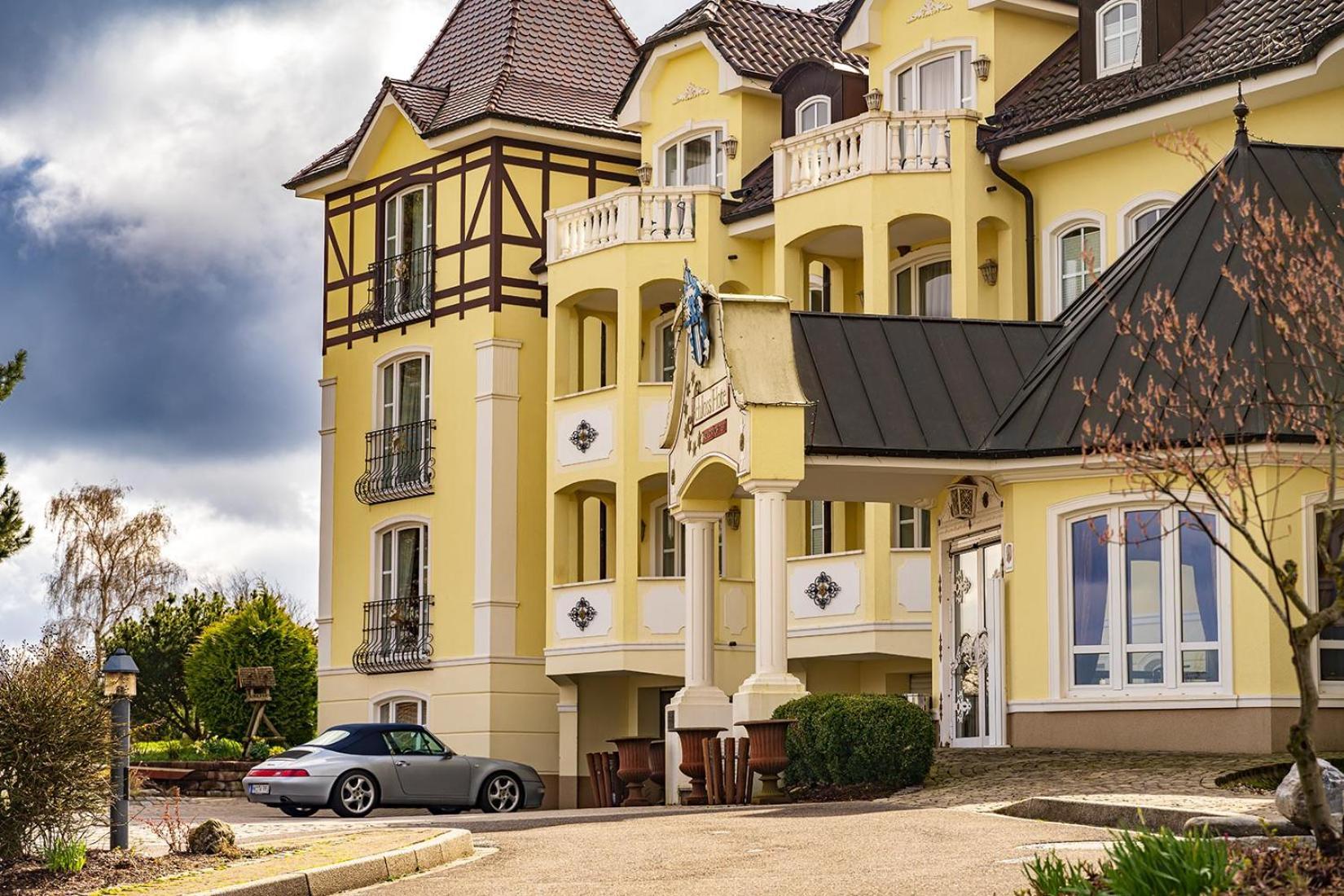 Schloss Hotel Holzrichter Nachrodt-Wiblingwerde Exterior photo