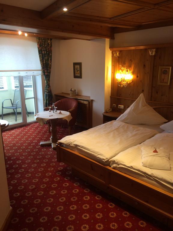 Schloss Hotel Holzrichter Nachrodt-Wiblingwerde Room photo